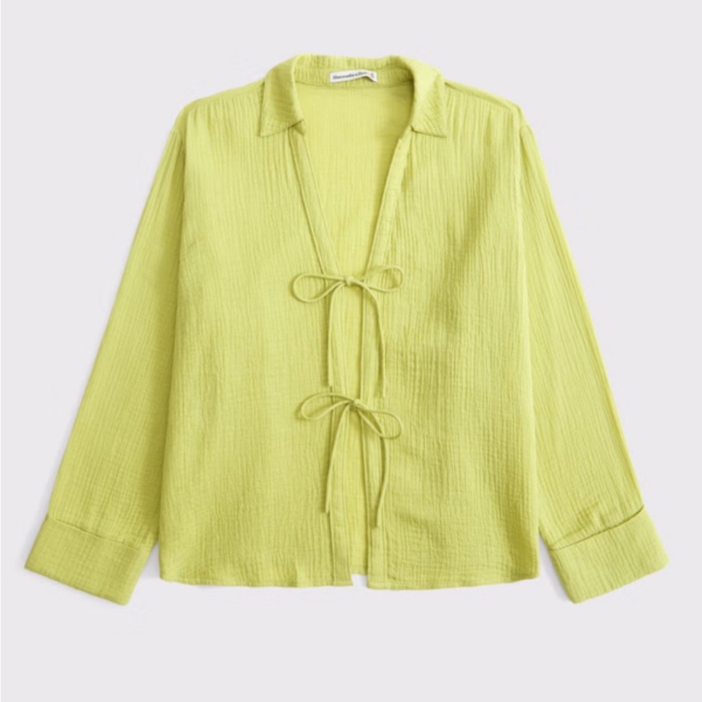 Like New! Abercrombie & Fitch Light Green Cotton Front-Tie Blouse, Medium